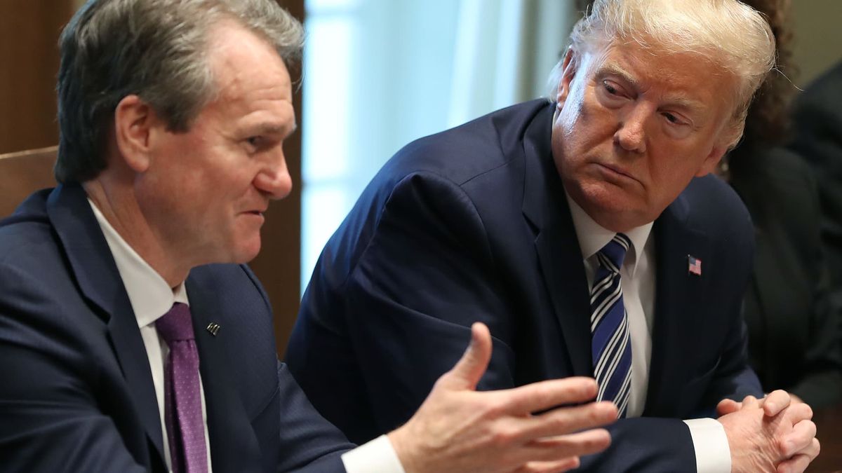 Trump says JPMorgan Chase, Bank of America rejected him as a customer
