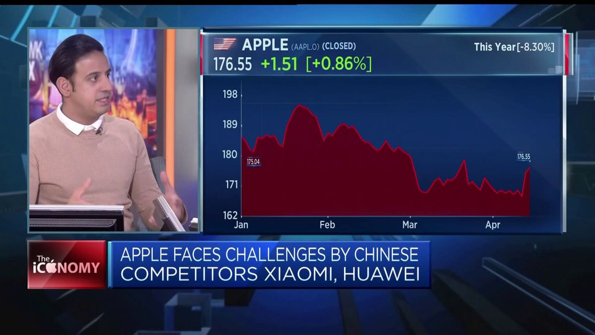 Apple iPhone sales drop 19% in China as demand for Huawei smartphones soars, research says 1 Apple CEO Tim Cook visits Vietnam — here's why