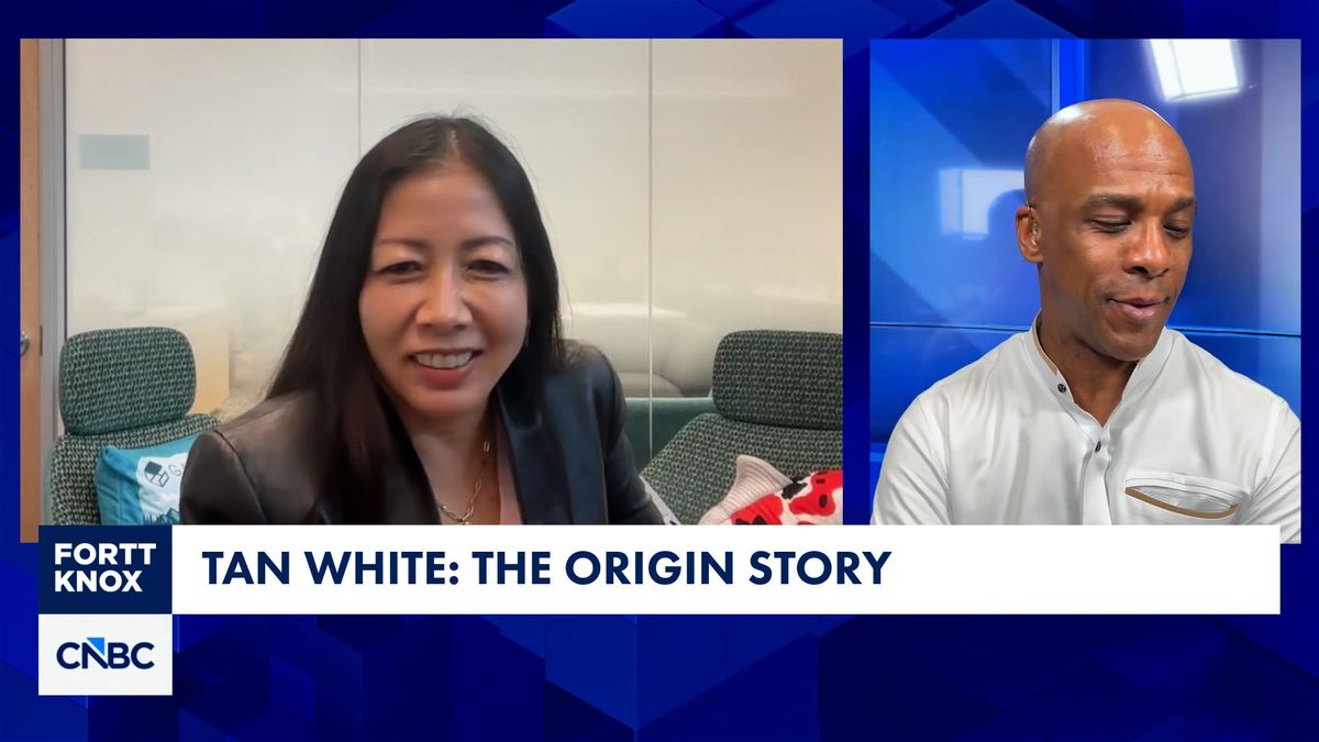 Former Alphabet 'moonshot' robotics company Intrinsic is folding into Google 1 Wendy Tan White, Intrinsic CEO: A Fortt Knox Conversation