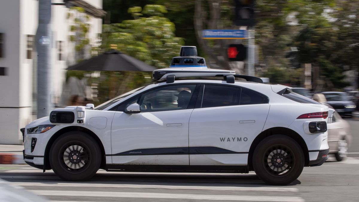 Waymo approved by regulator to expand robotaxi service in Los Angeles, San Francisco Peninsula Waymo approved by regulator to expand robotaxi service in Los Angeles, San Francisco Peninsula
