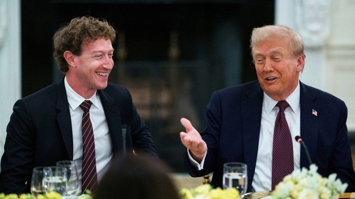Trump warns ‘fairly substantial’ chip tariffs are coming; signals Apple, others will be safe Trump warns ‘fairly substantial’ chip tariffs are coming; signals Apple, others will be safe