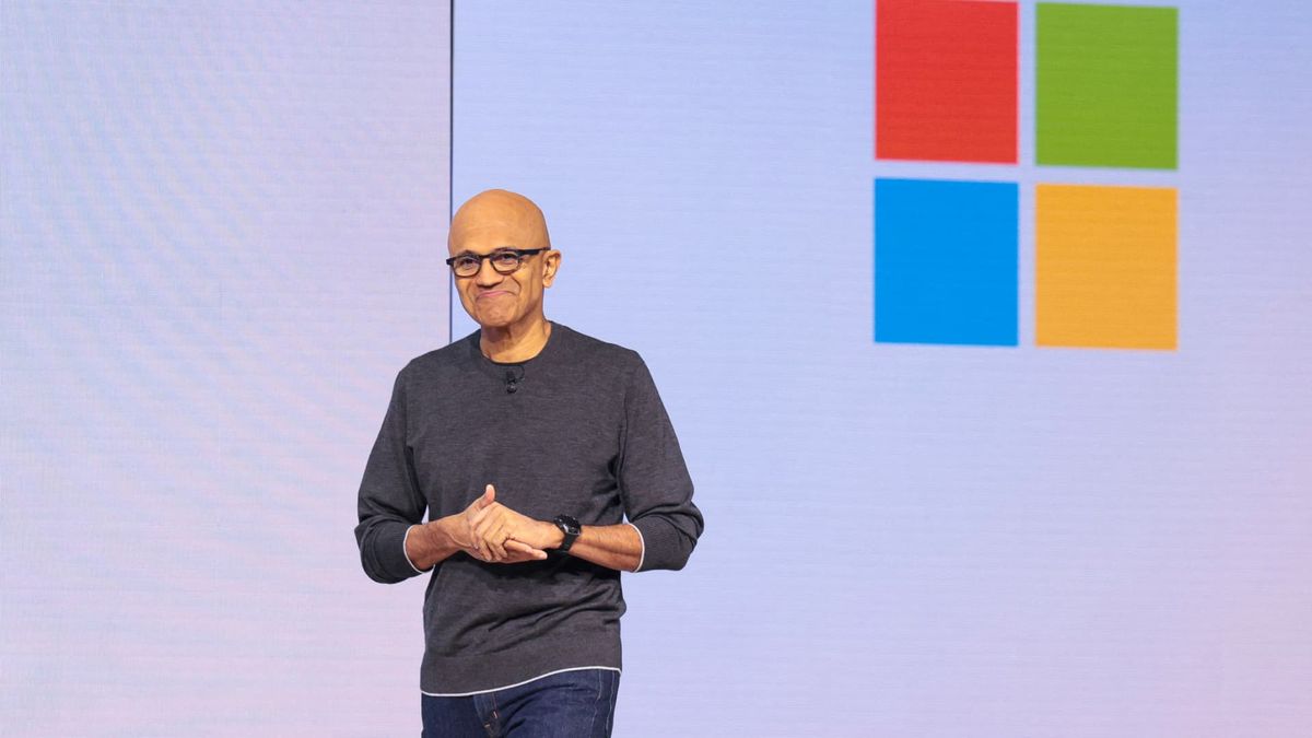 Microsoft stock sinks on report AI product sales are missing growth goals Microsoft stock sinks on report AI product sales are missing growth goals