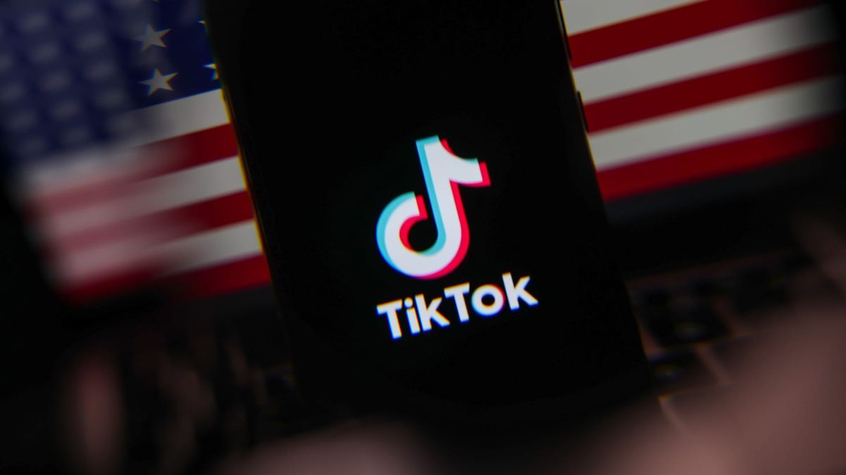 TikTok returns to Apple, Google app stores