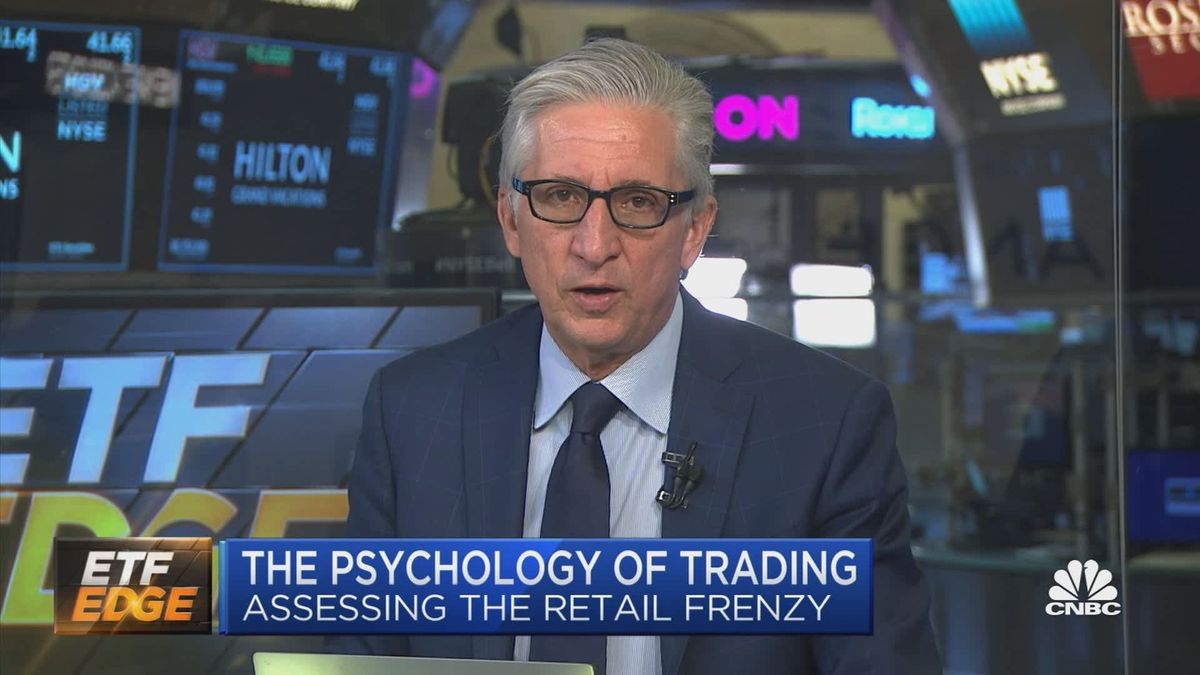 Here's how making poor investment choices is like watching classic thriller 'Jaws' 1 The psychology behind the retail trading frenzy fueling GameStop, Robinhood