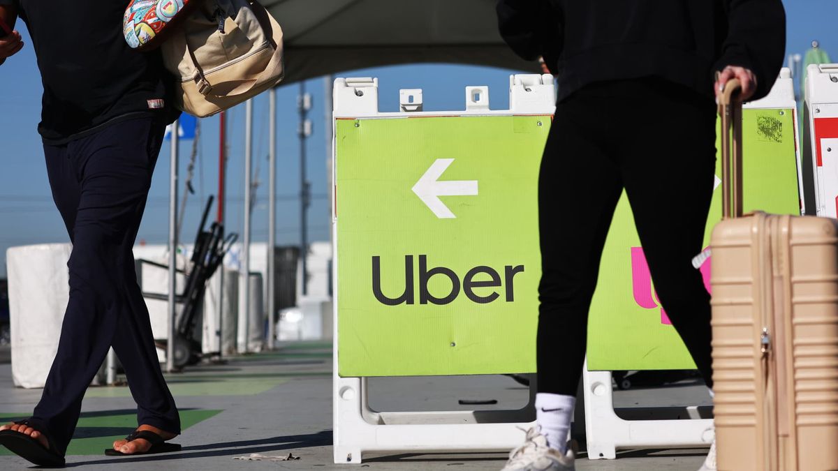 Uber to buy 85% stake in Turkish food delivery platform for 0 million