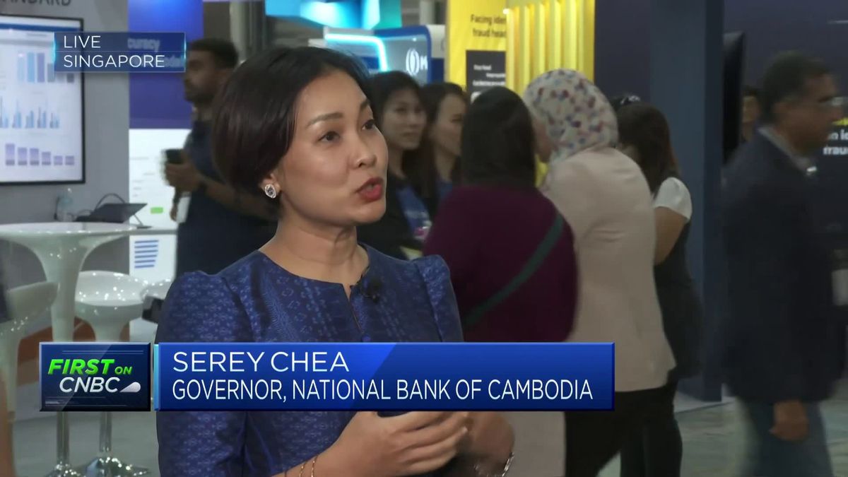 China's Ant Group doubles down on global expansion with cross-border payments offering Alipay+ 1 National Bank of Cambodia governor discusses MOU with Ant Group