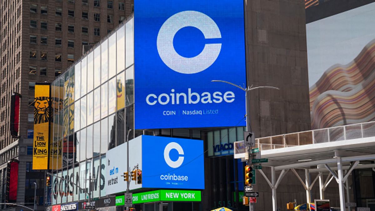 Coinbase cuts headcount by 14% citing AI acceleration. The shares are gaining