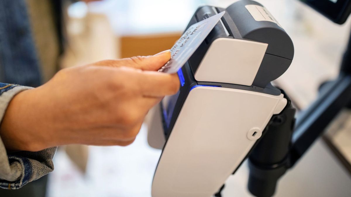 Lawmakers take aim at credit card interest rates, fees as cardholder debt tops  trillion