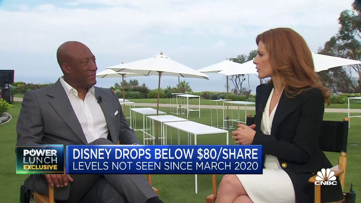 Frequent media bidder Byron Allen draws ire with late payments to ABC, CBS and NBC 1 Watch CNBC's full interview with Allen Media Group's Byron Allen