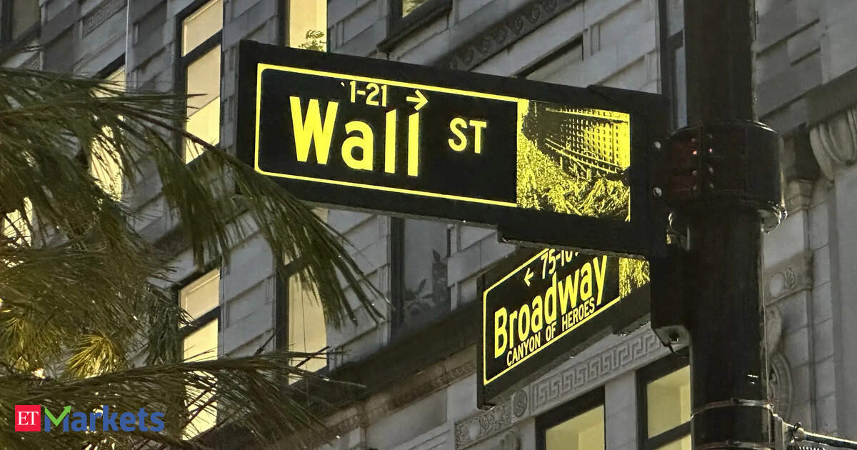 US stocks slide as markets assess latest tariff threats
