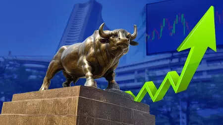 ET Market Watch: Sensex erases 700-pt intraday fall as US envoy soothes trade fears | The Economic Times Podcast