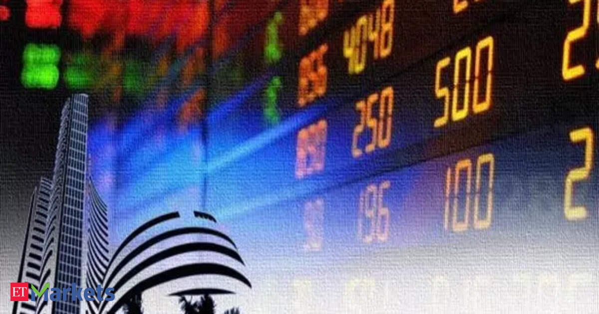 GIFT Nifty derivatives diverge from mainland curbs