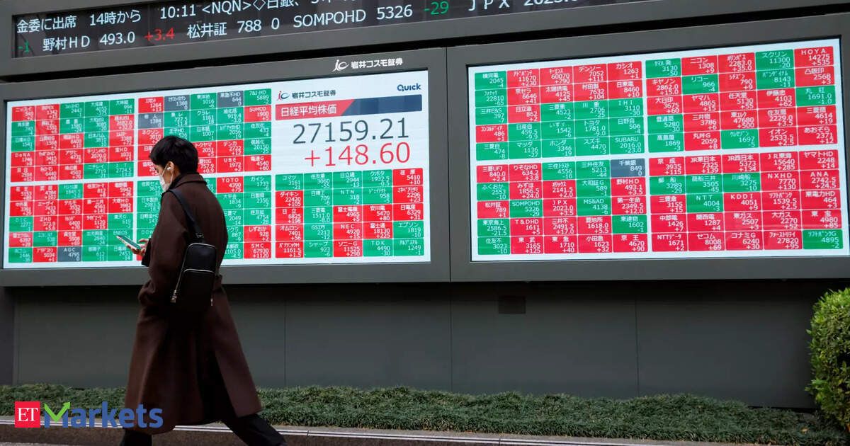 Japan’s Nikkei slumps as chip selloff, geopolitical tensions dent risk appetite