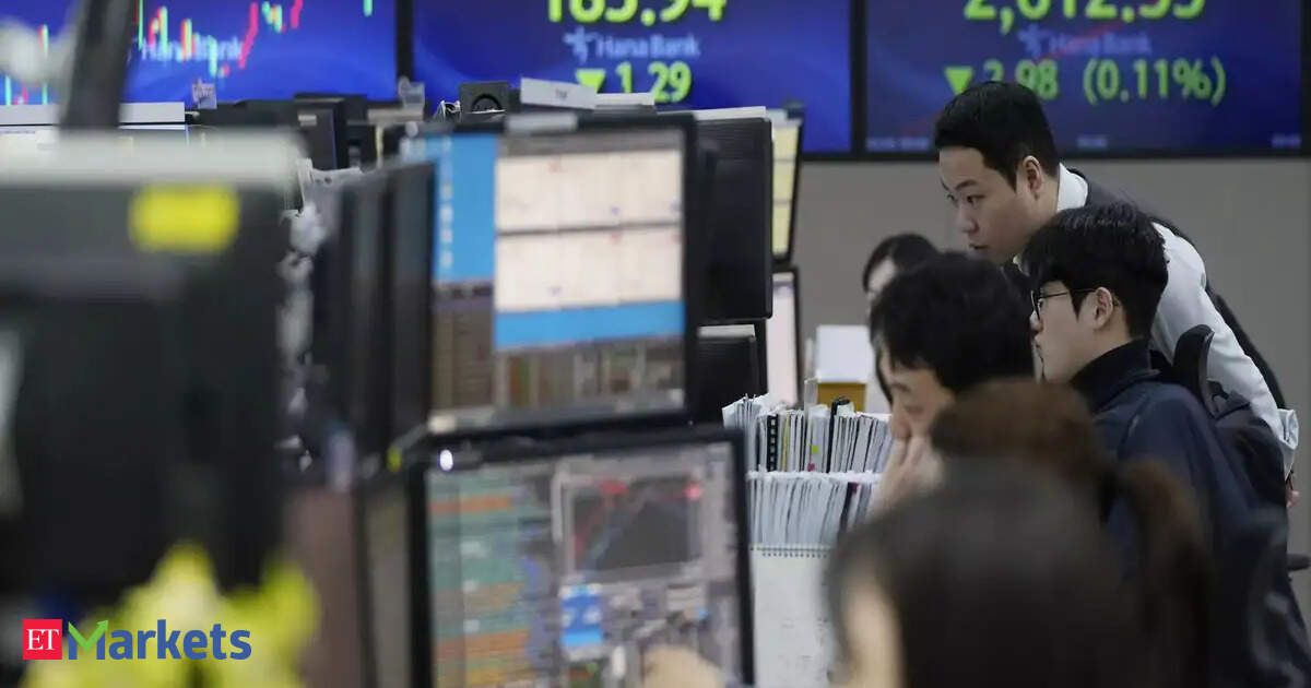 South Korean shares hit fresh record as chip, pharma stocks rally