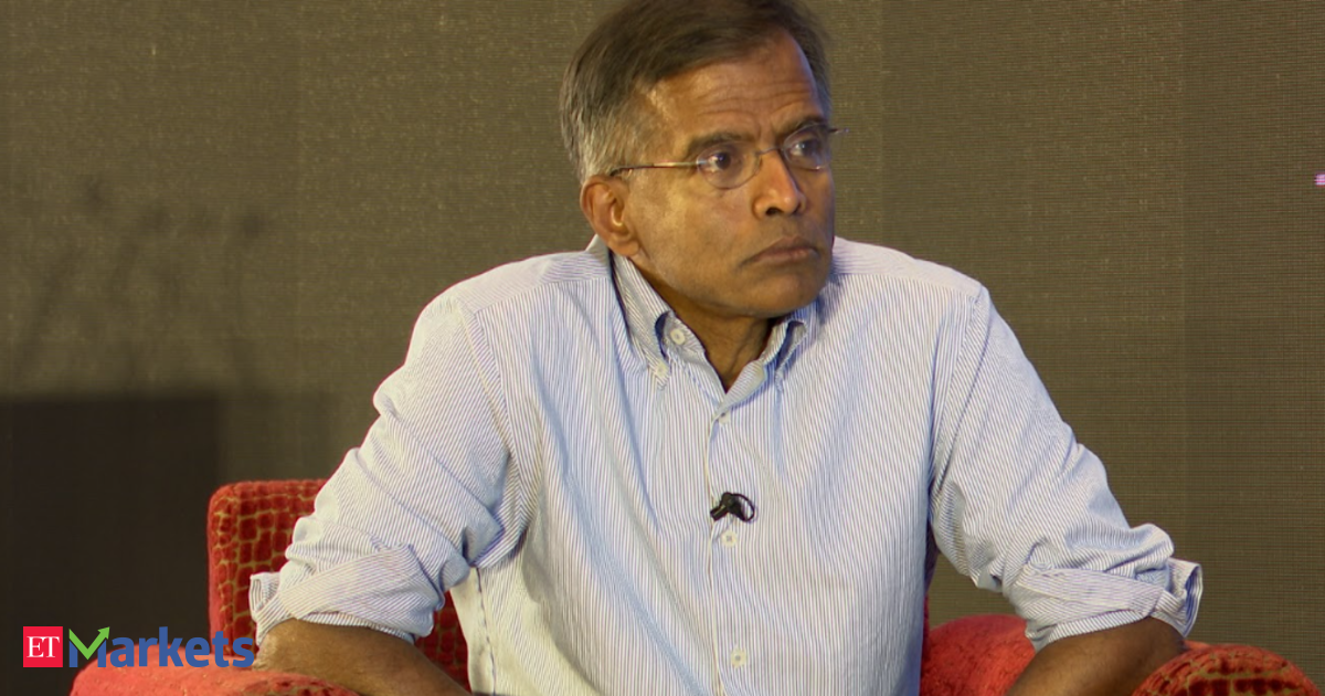 Aswath Damodaran gives 4 reasons why companies should think twice before parking cash in Bitcoin