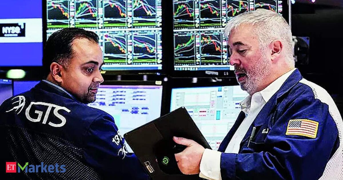 Wall Street loves to guess, but nobody knows what the market will do in 2024 Wall Street loves to guess, but nobody knows what the market will do in 2024