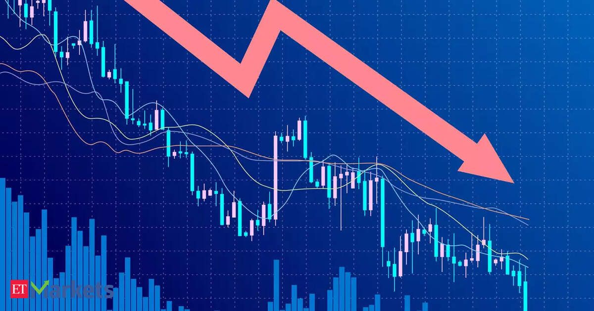 SunPower shares slide 23% after raising going-concern doubts