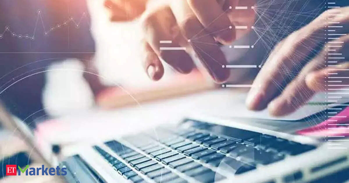 Big movers on D-Street: What should investors do with Siemens, Muthoot Finance and SBI Life?