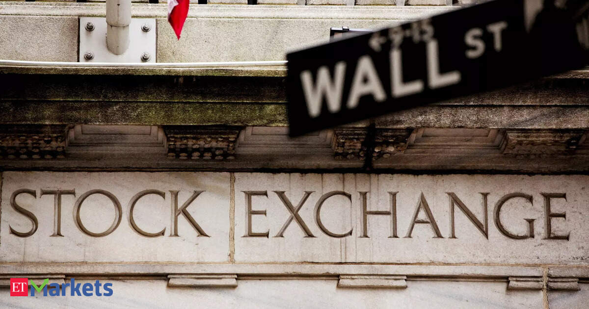 US stocks open higher as rate-cut bets strengthen
