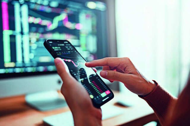 Market Trading Guide: PSU stocks in contention for Thursday trade. Here’s what is working for BPCL and Bank of Maharashtra - Top Picks 1 Top Picks