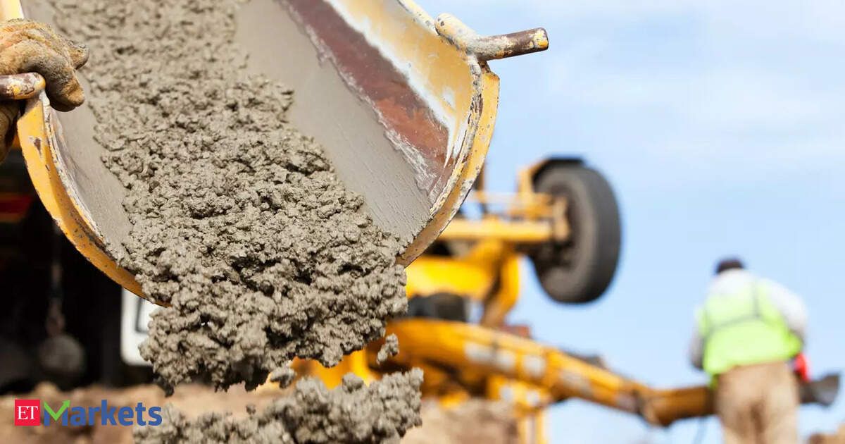India Cements logs profit of Rs 8.81 cr in Q2; to invest Rs 2,014 cr on expansion India Cements logs profit of Rs 8.81 cr in Q2; to invest Rs 2,014 cr on expansion