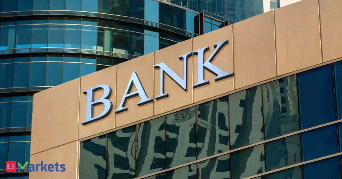 Private sector banks report pressure on profits in Q3 amid higher provisioning, NIM pressure Private sector banks report pressure on profits in Q3 amid higher provisioning, NIM pressure