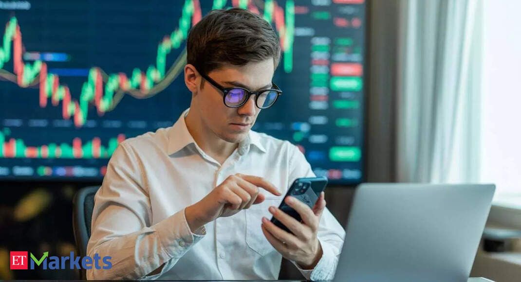 Growth Leaders: 10 largecap stocks with stellar YoY Sales gains – Sales Surge