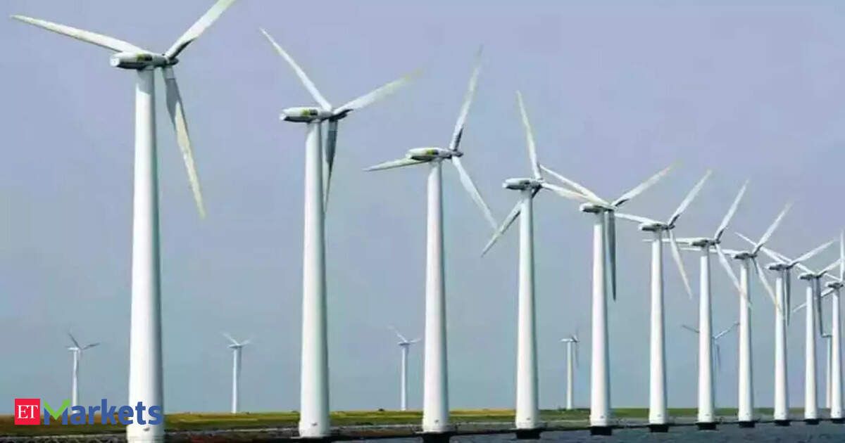 Suzlon shares shed 5% after reporting a 20% decline in Q4 profit
