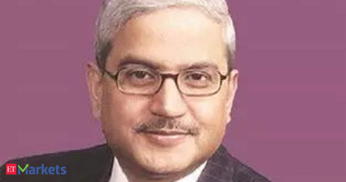Gangwal family to sell 3.4% stake in IndiGo via Rs 6,831-crore block deal