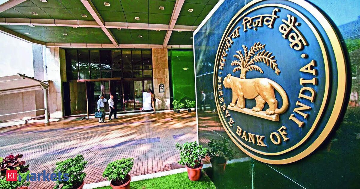 RBI asks banks to monitor end use of funds for biz credit cards
