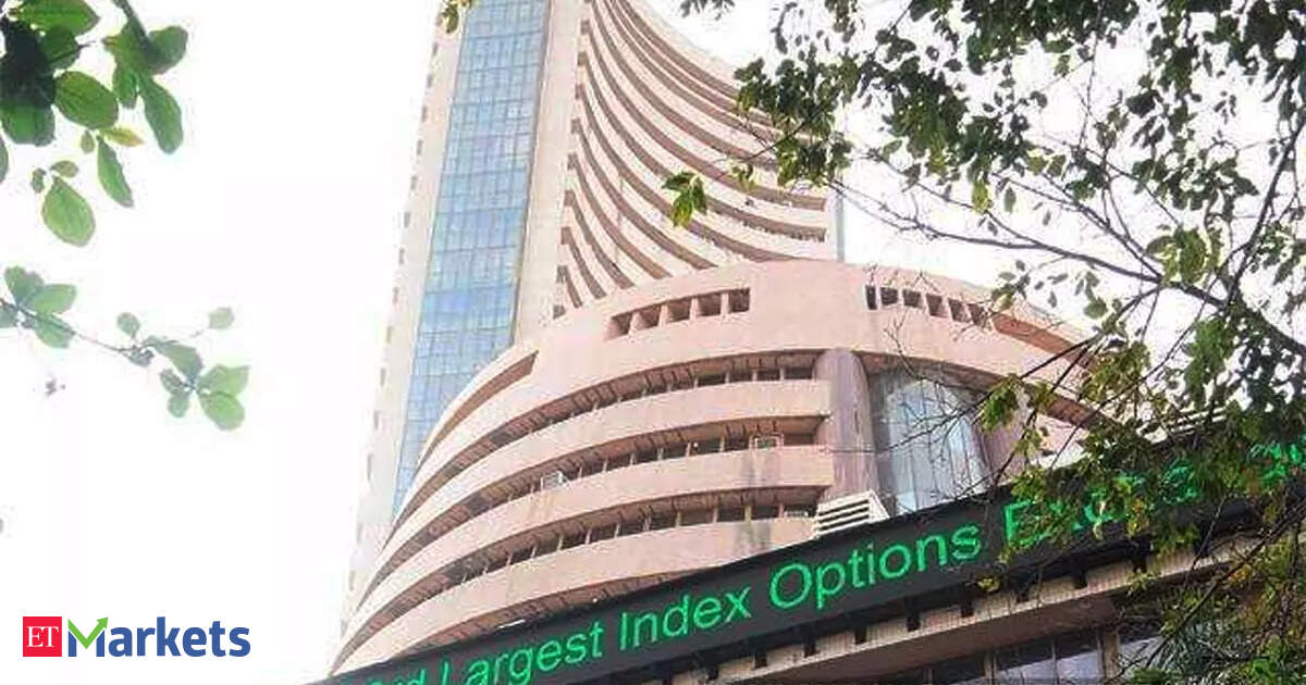 BSE to introduce options on WTI crude oil, Brent crude oil futures contracts from Oct 9