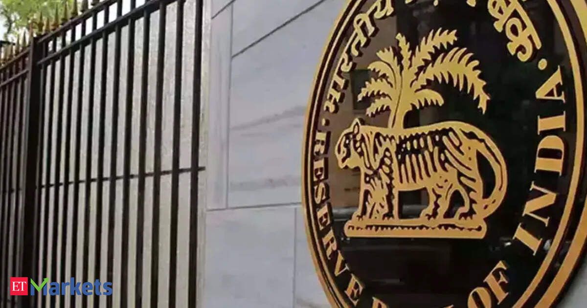 RBI mandates banks to disclose deposit insurance premium paid