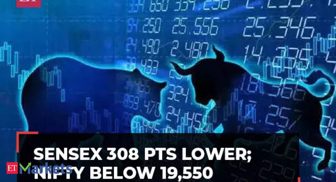 Bank, FMCG stocks drag Sensex 308 points lower; Nifty below 19,550 Bank, FMCG stocks drag Sensex 308 points lower; Nifty below 19,550