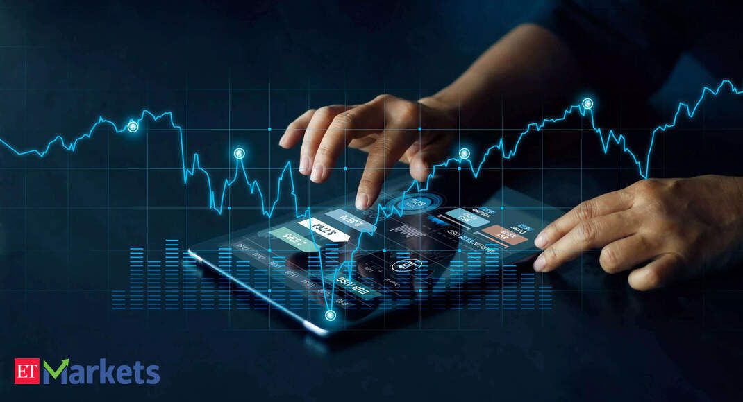 These 6 stocks hit 52-week highs, rallied up to 48% in a month – Defying Downtrend