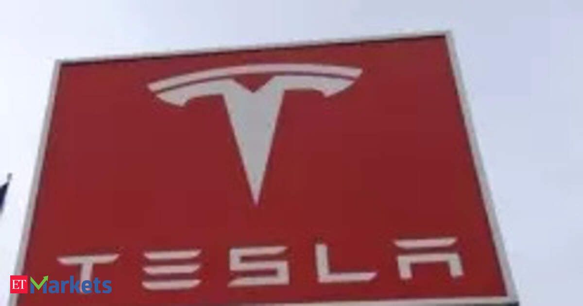 Tesla shares rise 2.3% ahead of quarterly results