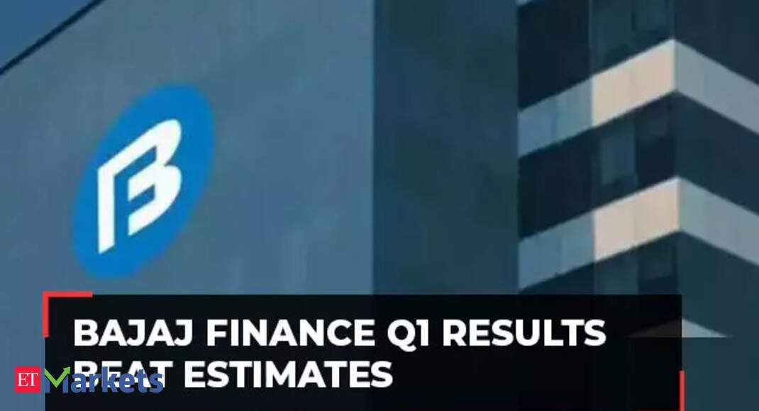 Bajaj Finance Q1 profit jumps 32.4%, beats estimates; NII rises 26% Bajaj Finance Q1 profit jumps 32.4%, beats estimates; NII rises 26%