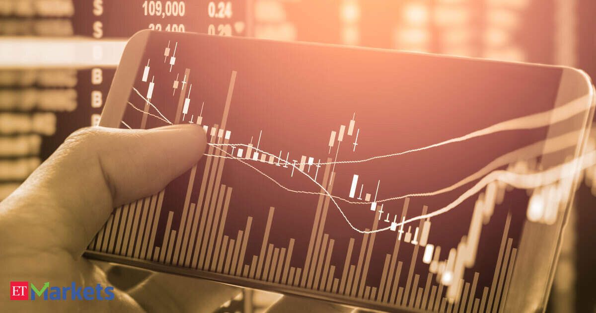United Spirits shares  fall  4.92% as Nifty  drops