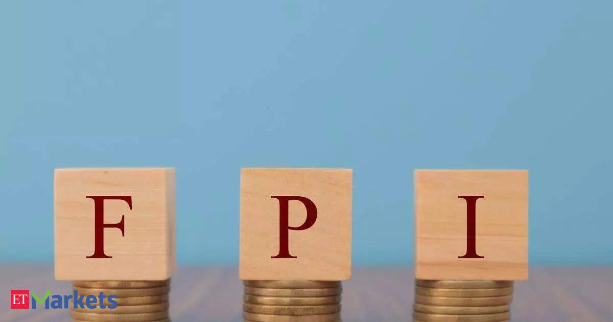 FPI’s net sellers of Indian equities at Rs 6,304 crore in April so far FPI’s net sellers of Indian equities at Rs 6,304 crore in April so far