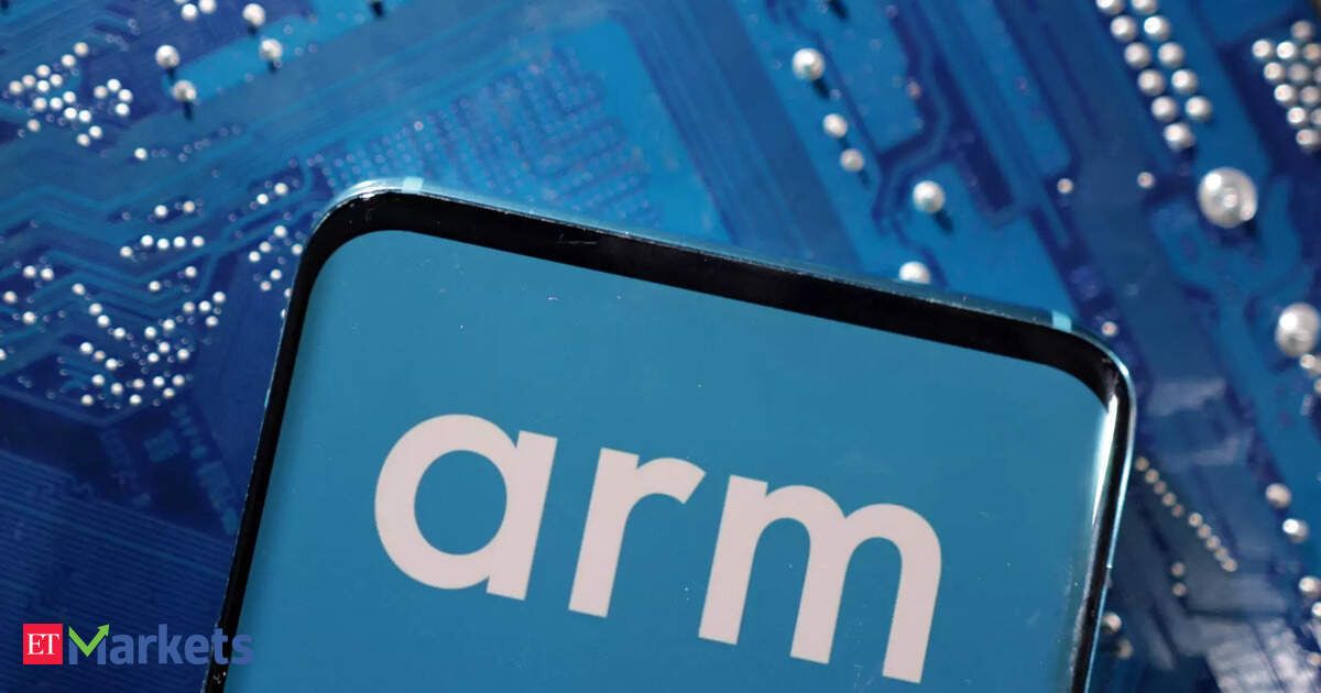 Arm gets Wall Street’s ‘buy’ on royalty plan, cloud expansion