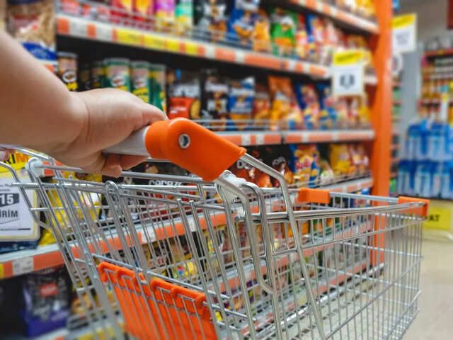 FMCG, IT among top 5 sectors that led FPI outflows since January - Out of Favour 3 FMCG