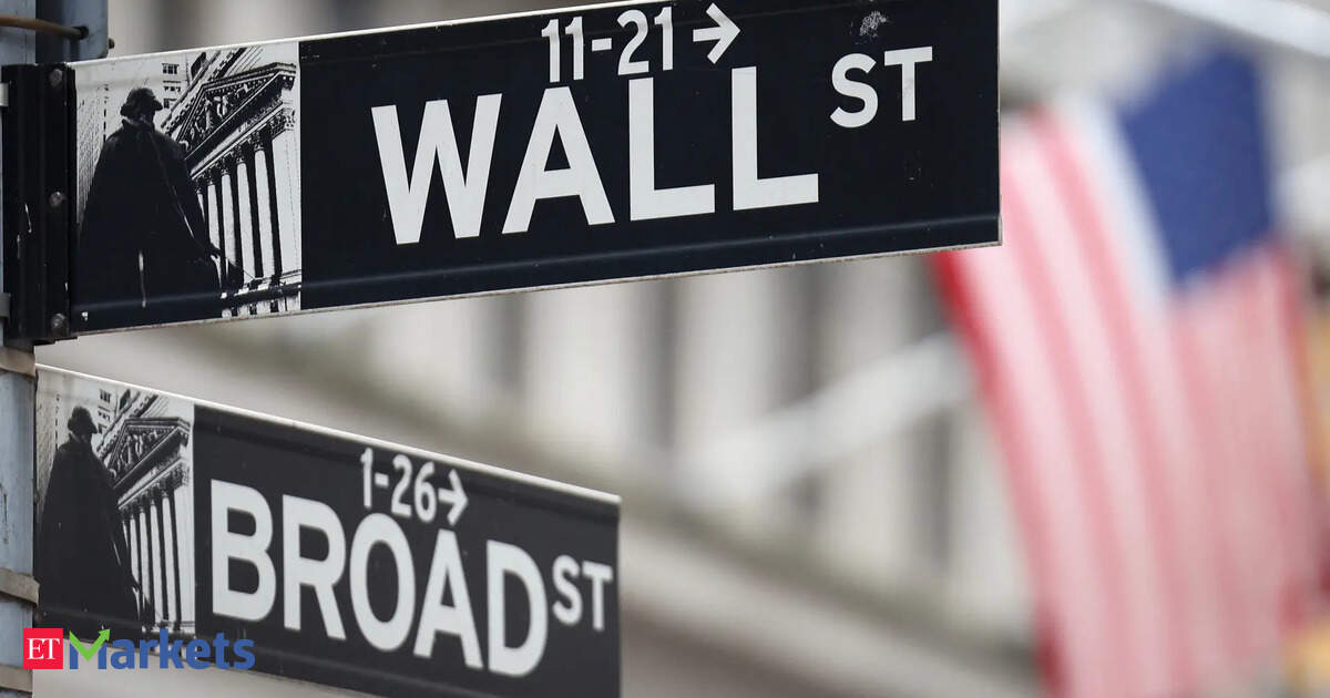 US stocks slide at end of strong holiday-shortened week