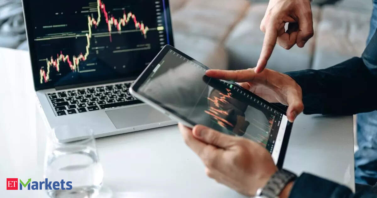 Tech View: Nifty charts signal more consolidation ahead. Here’s how to trade on Tuesday Tech View: Nifty charts signal more consolidation ahead. Here’s how to trade on Tuesday