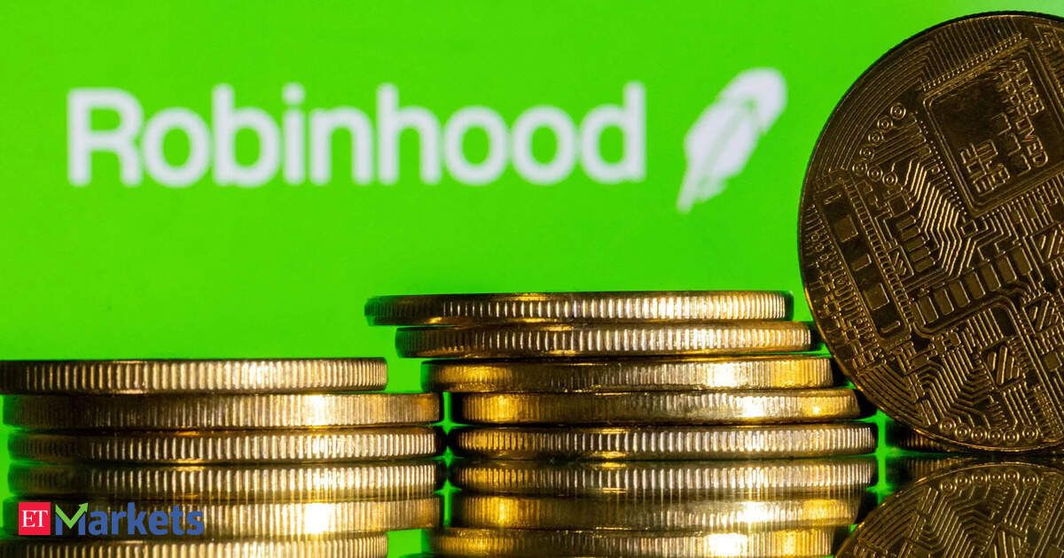 Robinhood shares surge 14% after co gains ground in crypto trading, intensifying competition