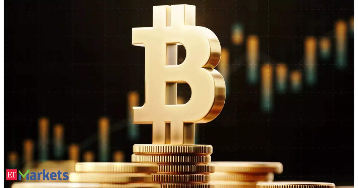 Bitcoin trades above ,000 ahead of Fed Chair Powell’s speech; Tron jumps 66%