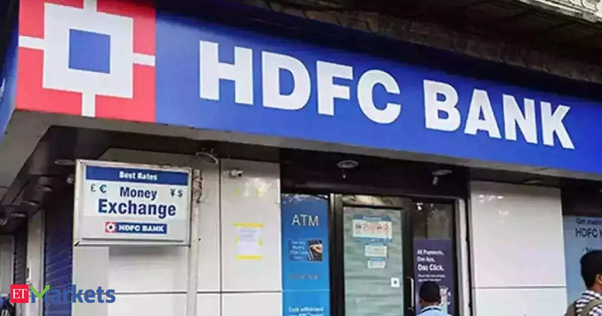 HDFC Bank shares fall 5% in two sessions; lender responds to recent Rs 45 crore differential payment report HDFC Bank shares fall 5% in two sessions; lender responds to recent Rs 45 crore differential payment report