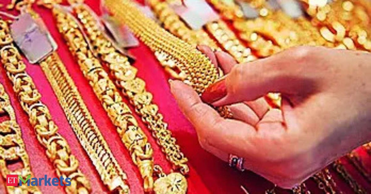 Buy Senco Gold, target price Rs 1,400: Emkay Global Financial Services