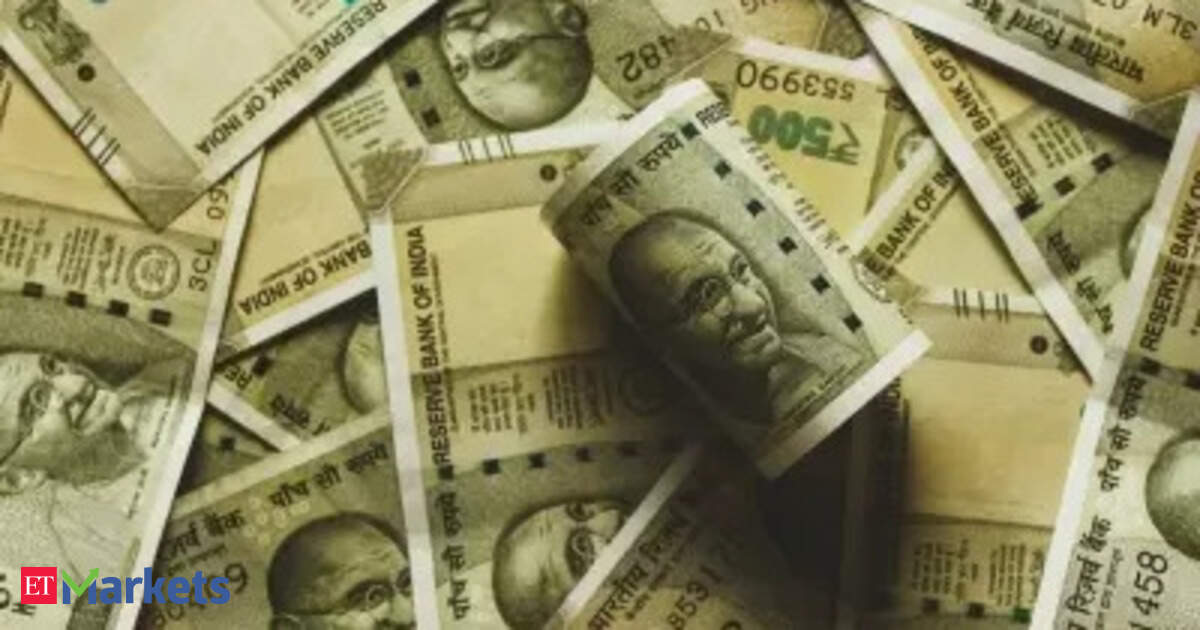 Corporates mop up record Rs 9.58 lakh cr from market in 2023: Report