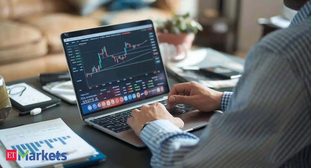 Lumax Industries, Authum Investment among 8 smallcap stocks that hit 52-week high and rallied up to 40% in a month – Fresh Highs Lumax Industries, Authum Investment among 8 smallcap stocks that hit 52-week high and rallied up to 40% in a month – Fresh Highs