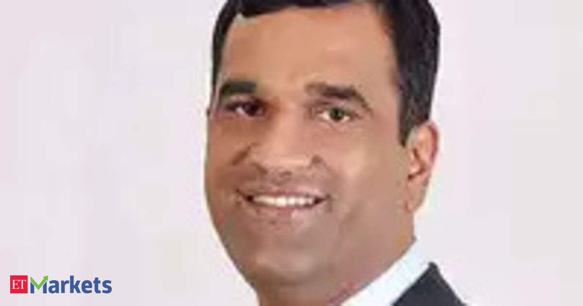 Madhusudan Kela picks beaten-down smallcap bets; buys Indiabulls, Simplex Infra in Q4