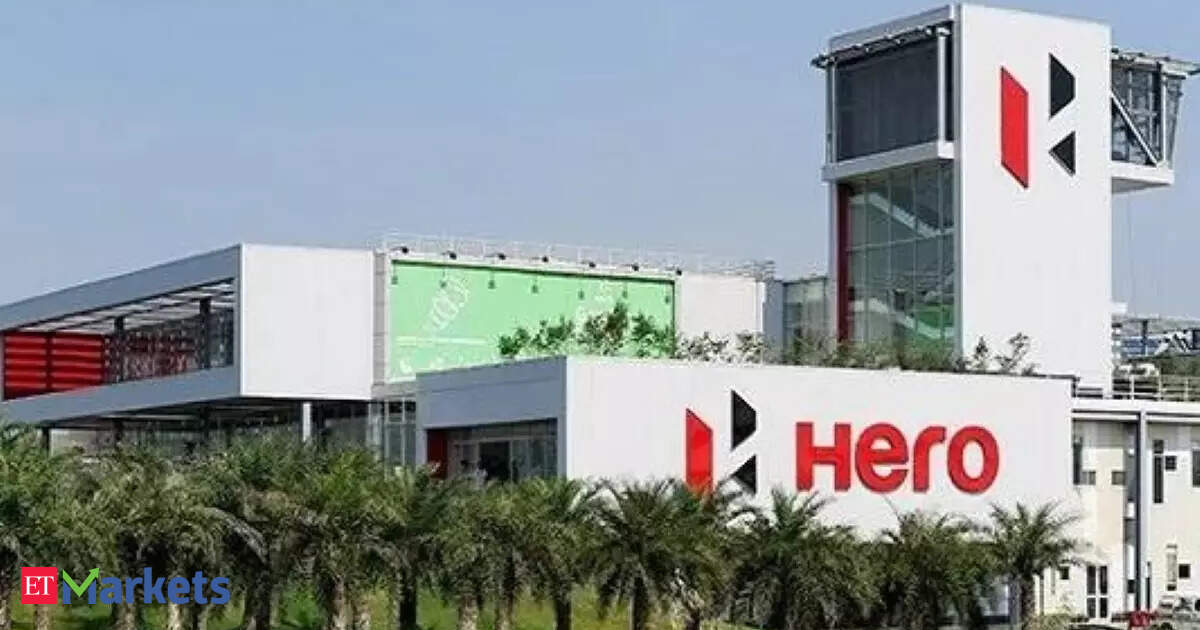 Hero MotoCorp Q4 Results: Profit jumps 30% YoY to Rs 1401 crore; Rs 75 per share dividend declared Hero MotoCorp Q4 Results: Profit jumps 30% YoY to Rs 1401 crore; Rs 75 per share dividend declared